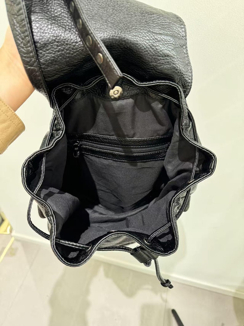 โกธิคพังค์กระเป๋าสะพายหนัง PU  - Leather Backpack Vintage บทวิจารณ์และราคา